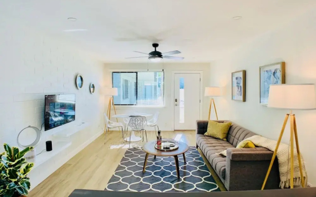Primo Old Town Location with Heated Pool