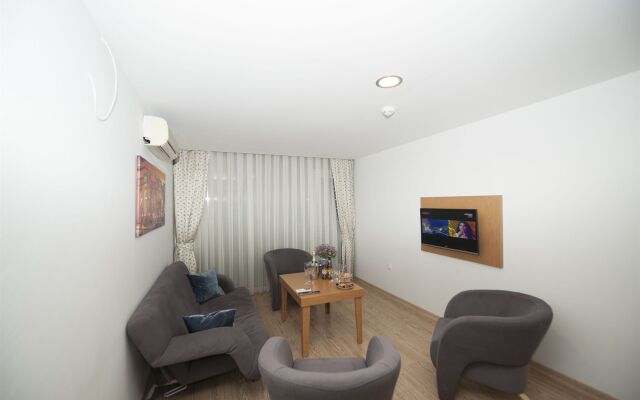 Regna Hotel