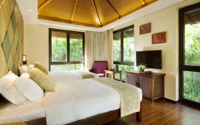 Yalong Bay Villas & Spa