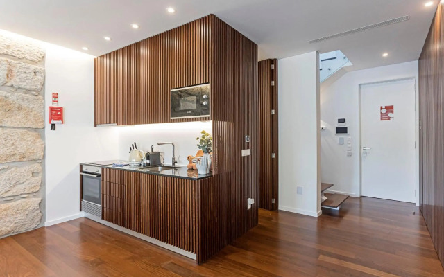 Wonderful 2BR Duplex Near River by LovelyStay