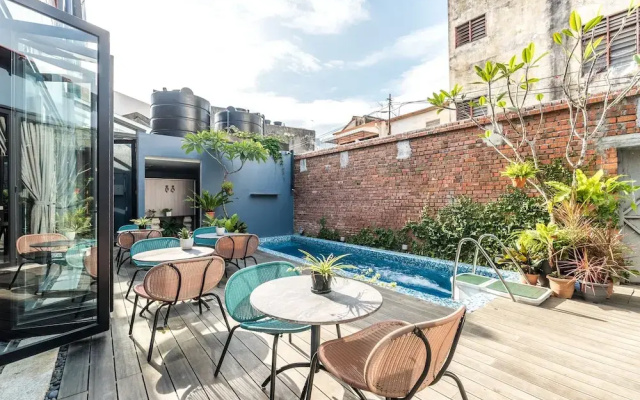 Tien Terrace