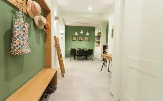Ben Gurion Apartment