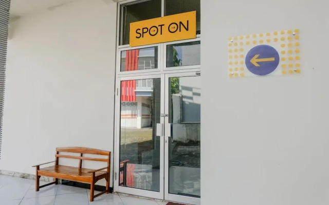 Spot On 2723 Gatsu Kost