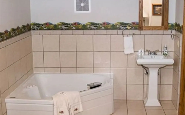 Stone Mill Hotel & Suites