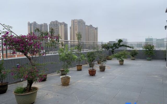 Xiaowo Youth Apartment