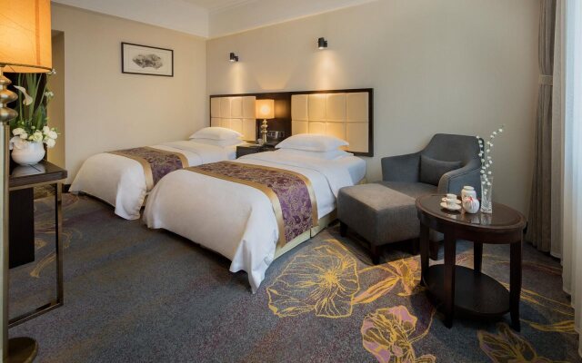 Kunming Wei Long Hotel