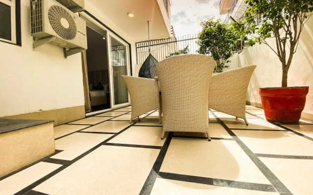 Sky Suites Huda City Center