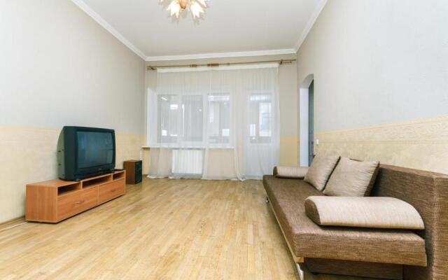 Kiev Apartment Kreschatyk