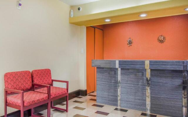 OYO Superior Budget Inn Bartow