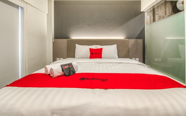 RedDoorz Plus near Akademi Kepolisian Semarang 3 – Guest Rooms – Semarang