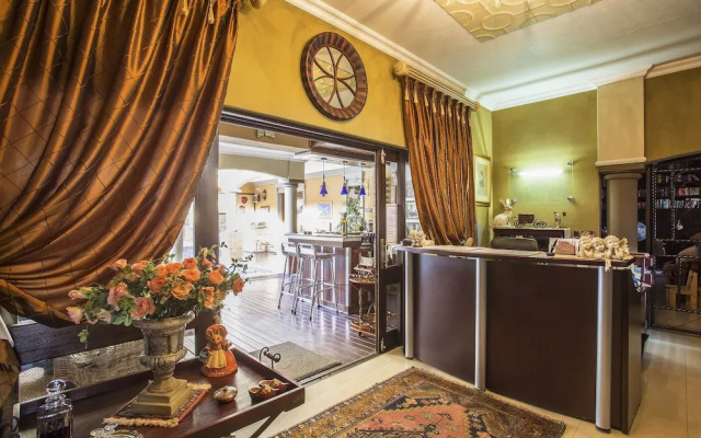 The Royal Palm Bed & Breakfast
