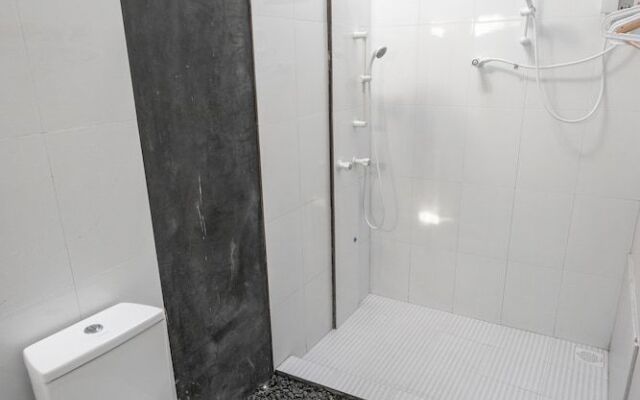 Rasdhoo Stay Hotel