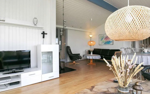 8 Person Holiday Home in Jerup