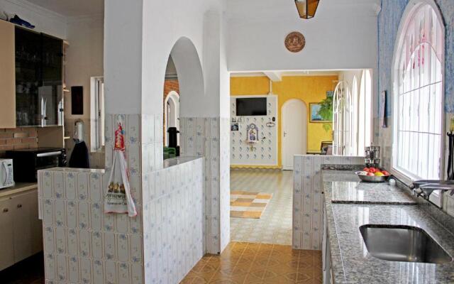 Incrivel casa a 600 metros da Praia das Palmeiras