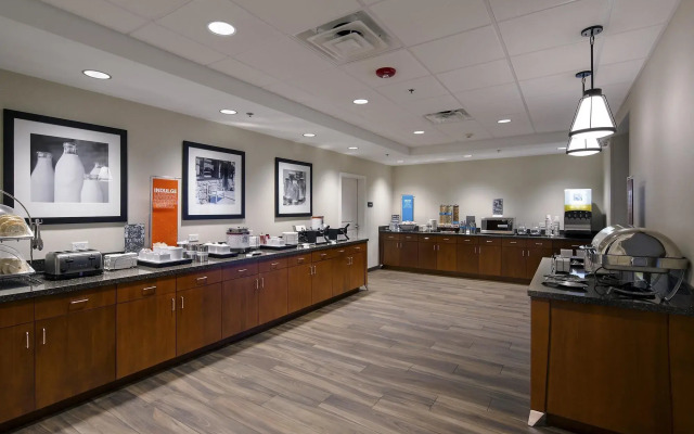 Hampton Inn & Suites Page - Lake Powell