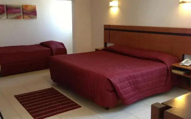 Hotel InterForum Express