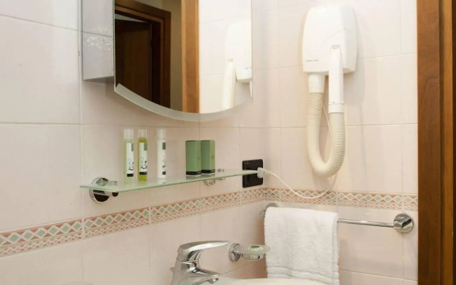 Suites Marilia Apartments