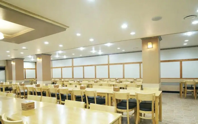 Hotel Raum Jeju