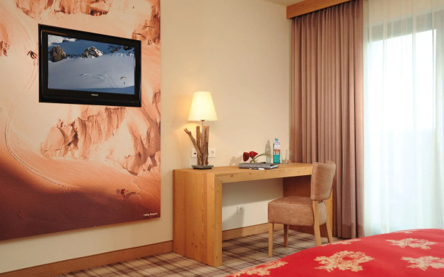 Hotel Fire & Ice