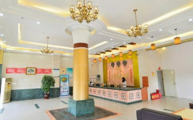 Hello Light Hotel（Zhuhai Chinatown Market）