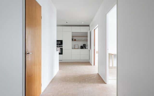 Modern 3BR Apartment with Best Location
