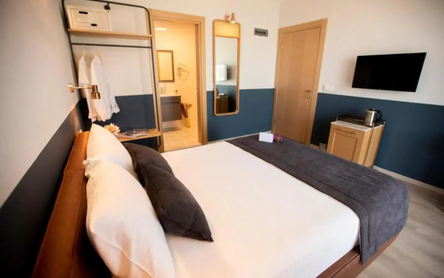 Urla 1867 Hotel