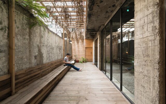 SOF Hotel