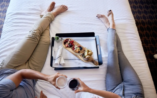 Embassy Suites by Hilton Los Angeles LAX South/El Segundo