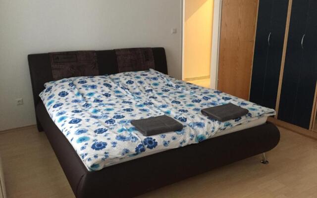 1030 Cozy apartment 2 - 8min to city center