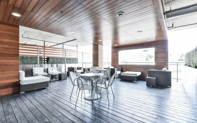 Iceboat Terrace Luxury Condos