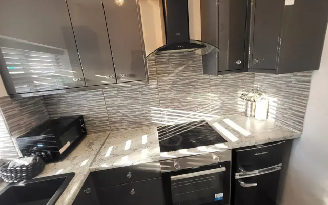 Top Luxury 2 bed Apartment - London