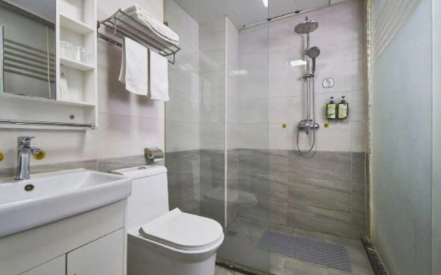 Zsmart Hotel
