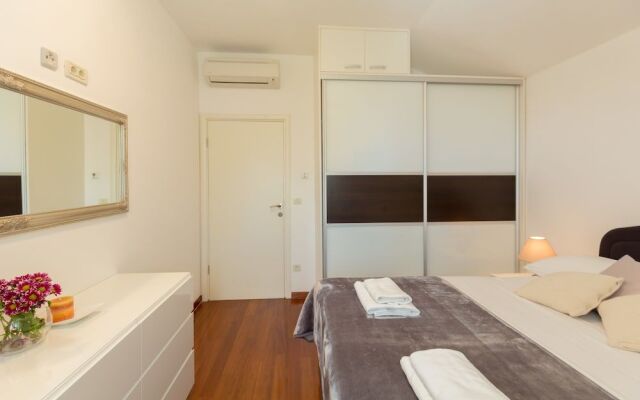 Hedera Estate Hedera A16