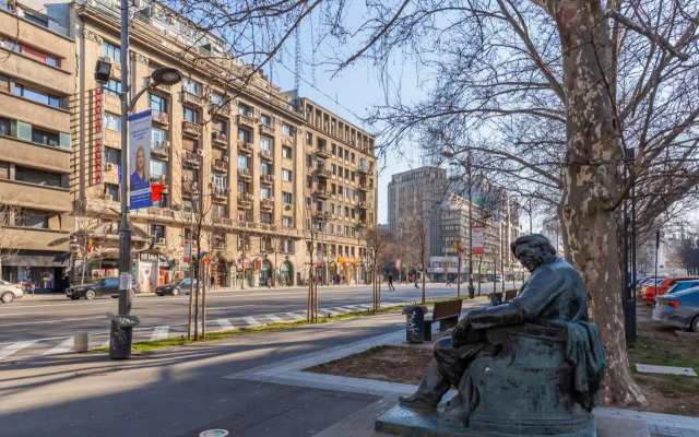 New Studio Carturesti - Magheru -City Center
