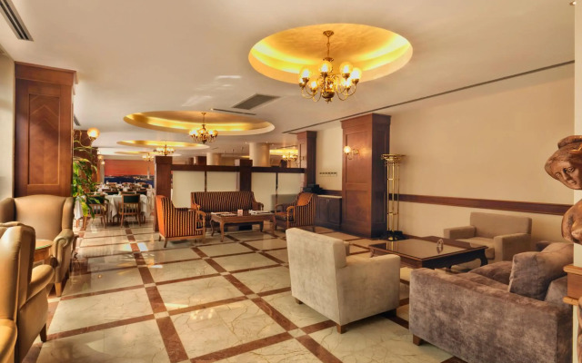 Taksim Metropark Hotel
