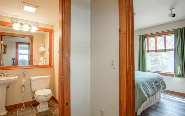 Rimfire 151- 152 Unique 2 Br Condo