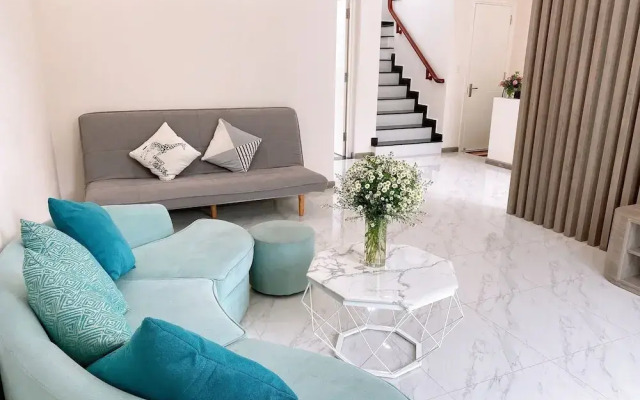 Lavini House