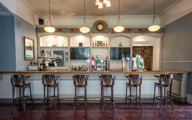 Greenway Manor Hotel