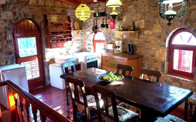 Traditional Apartment in Elounda