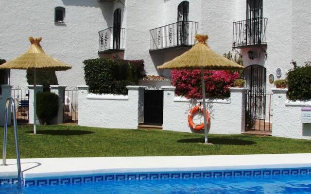 Los Pinos