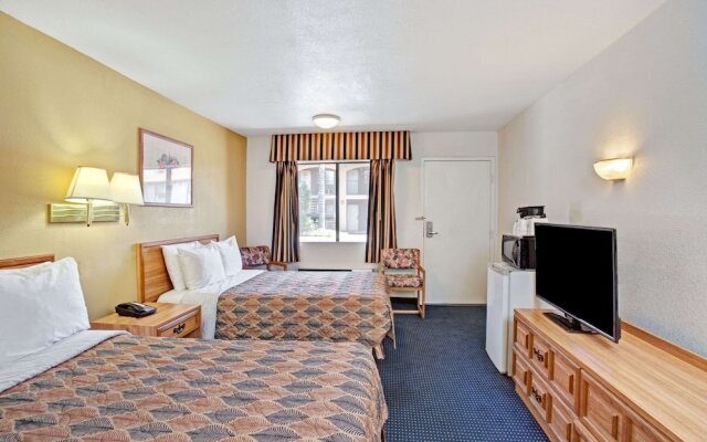 Travelodge By Wyndham Casino/Outlet Mall
