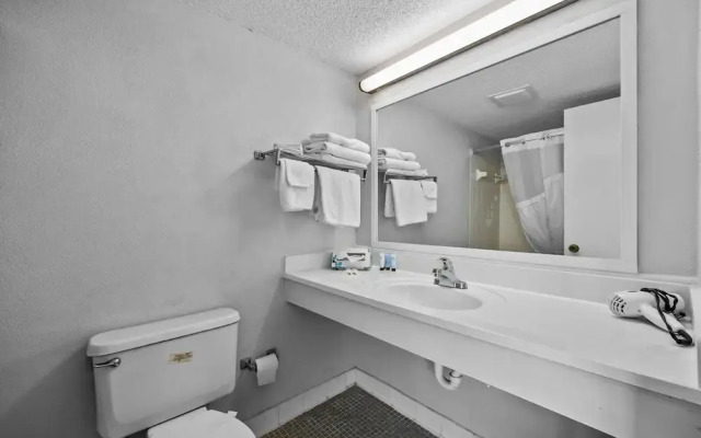 Oasis Hotel