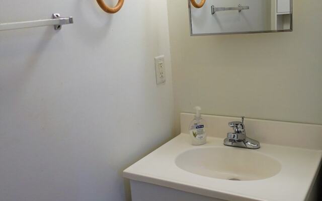 Nutter Tree at Ocracoke - 2 Br Home