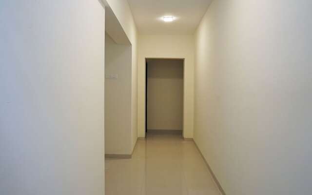 OYO 23670 Hotel Resonare Residency