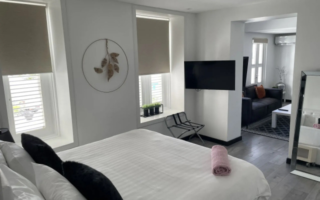 Saint Tropez Boutique Hotel