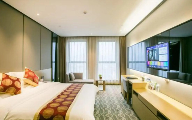 Ganlinhui Malson New Century Hotel