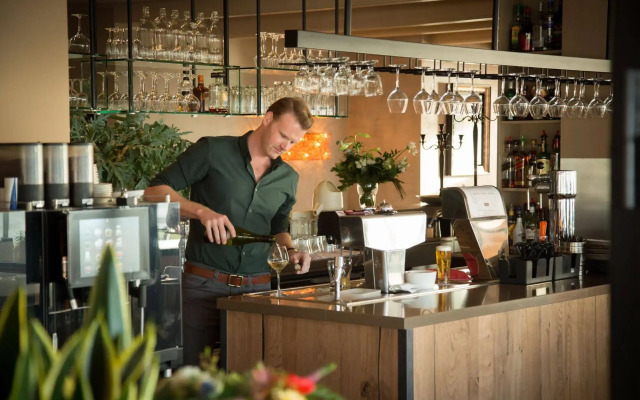 Hotel Café Restaurant Monopole