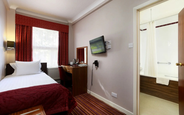The Victoria Hotel