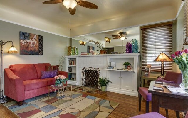 Hillcrest House Bed & Breakfast