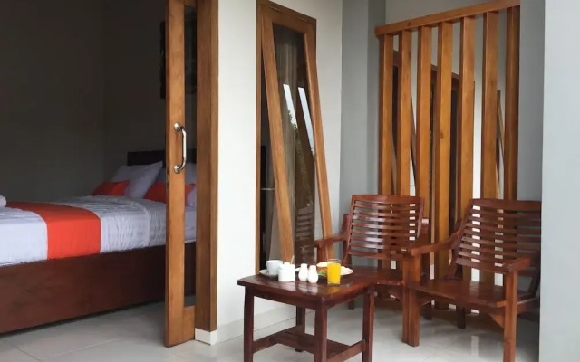 Semilir Senggigi Inn